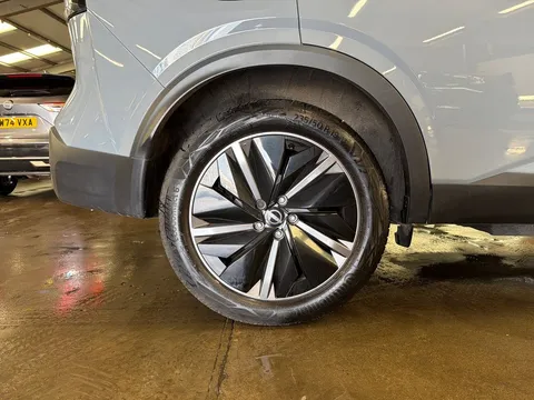OW25ZNC Nissan Qashqai 1.3 DiG-T MH 158 Tekna 5dr Xtronic Thumbnail #9