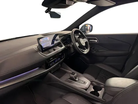 OW25ZNC Nissan Qashqai 1.3 DiG-T MH 158 Tekna 5dr Xtronic Thumbnail #11