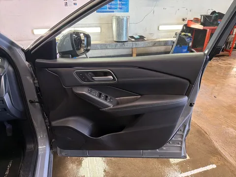 OW25ZNC Nissan Qashqai 1.3 DiG-T MH 158 Tekna 5dr Xtronic Thumbnail #18