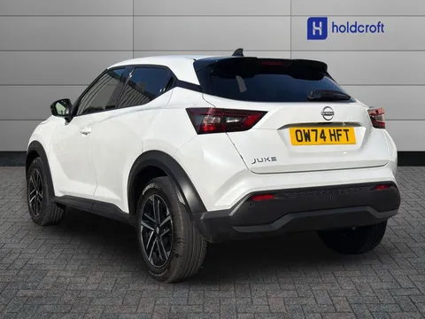 OW74HFT Nissan Juke 1.0 DiG-T N-Connecta 5dr Thumbnail #4