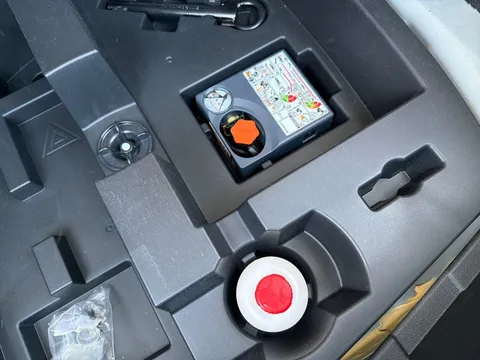 OW74HFT Nissan Juke 1.0 DiG-T N-Connecta 5dr Thumbnail #20