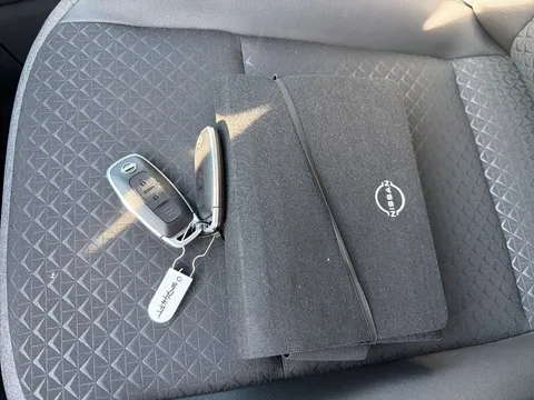 OW74HFT Nissan Juke 1.0 DiG-T N-Connecta 5dr Thumbnail #21