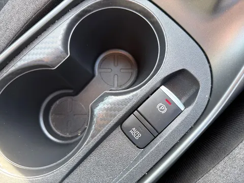 OW74HFT Nissan Juke 1.0 DiG-T N-Connecta 5dr Thumbnail #25