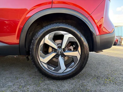 SH72RJJ Nissan Qashqai 1.5 E-Power N-Connecta 5dr Auto Thumbnail #9