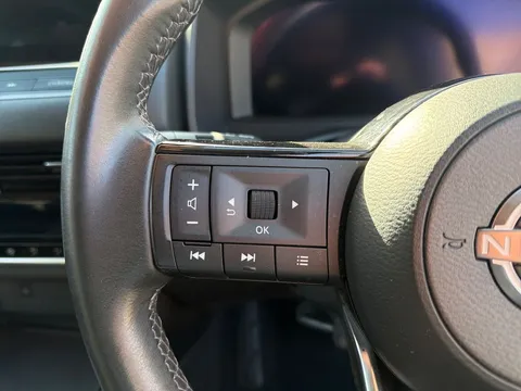 SH72RJJ Nissan Qashqai 1.5 E-Power N-Connecta 5dr Auto Thumbnail #26