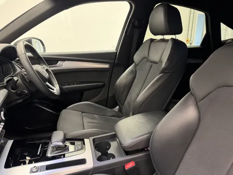 BT23WJG Audi Q5 40 TDI Quattro S Line 5dr S Tronic Thumbnail #9