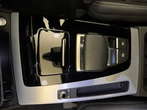 BT23WJG Audi Q5 40 TDI Quattro S Line 5dr S Tronic Thumbnail #17