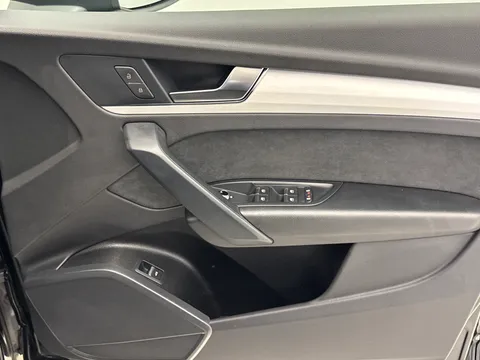 BT23WJG Audi Q5 40 TDI Quattro S Line 5dr S Tronic Thumbnail #18