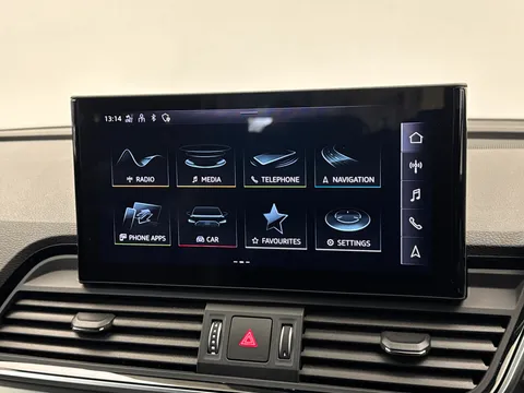 BT23WJG Audi Q5 40 TDI Quattro S Line 5dr S Tronic Thumbnail #23