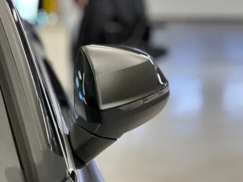 BT23WJG Audi Q5 40 TDI Quattro S Line 5dr S Tronic Thumbnail #33