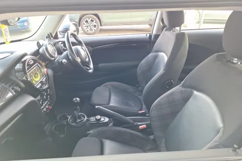 BG17MXO Mini Hatchback 2.0 Cooper S 3dr [Chili Pack] Thumbnail #15