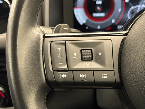 DY71KZZ Nissan Qashqai 1.3 DiG-T MH 158 N-Connecta 5dr Xtronic Thumbnail #22