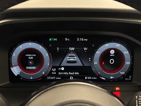 DY71KZZ Nissan Qashqai 1.3 DiG-T MH 158 N-Connecta 5dr Xtronic Thumbnail #28