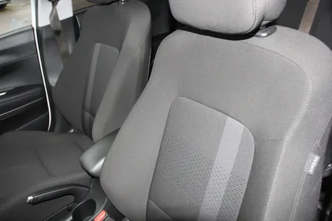 DE25EYJ Hyundai i20 1.0T GDi Premium 5dr Thumbnail #12