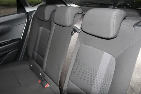 DE25EYJ Hyundai i20 1.0T GDi Premium 5dr Thumbnail #15