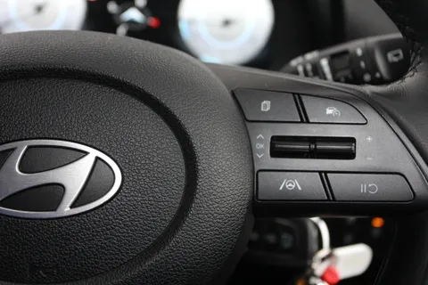 DE25EYJ Hyundai i20 1.0T GDi Premium 5dr Thumbnail #23