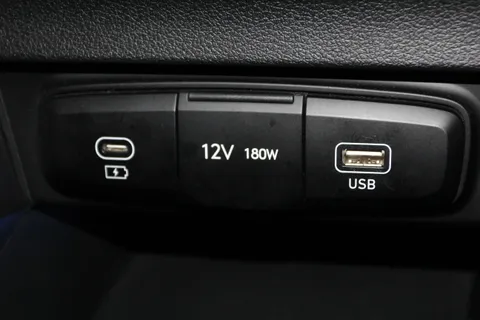 DE25EYJ Hyundai i20 1.0T GDi Premium 5dr Thumbnail #28