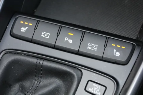 EA25YRU Hyundai i20 1.0T GDi Premium 5dr DCT Thumbnail #27