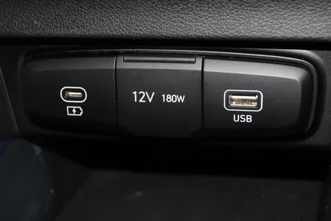 EA25YRU Hyundai i20 1.0T GDi Premium 5dr DCT Thumbnail #28