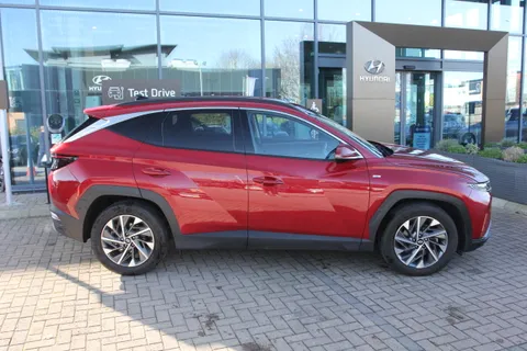 KP72RZJ Hyundai Tucson 1.6 TGDi 48V MHD Premium 5dr 2WD DCT Thumbnail #6