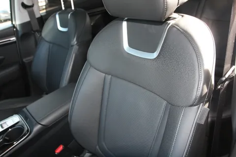 MK73TFO Hyundai Tucson 1.6 TGDi Hybrid 230 Ultimate 5dr 2WD Auto Thumbnail #8