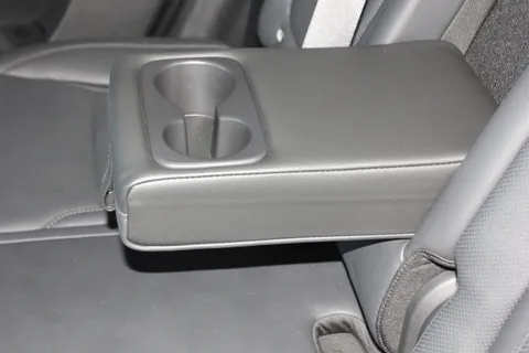 MK73TFO Hyundai Tucson 1.6 TGDi Hybrid 230 Ultimate 5dr 2WD Auto Thumbnail #16