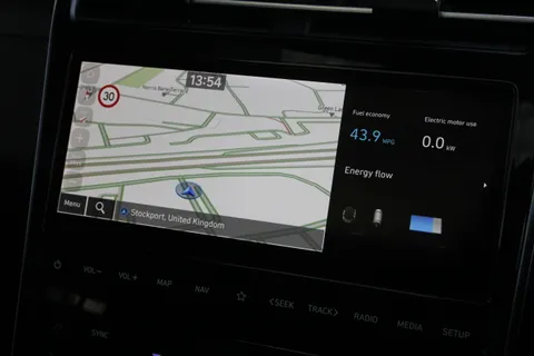 MK73TFO Hyundai Tucson 1.6 TGDi Hybrid 230 Ultimate 5dr 2WD Auto Thumbnail #32