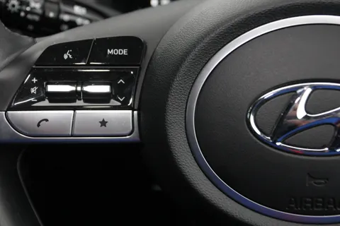 RA21MVN Hyundai Tucson 1.6 TGDi Premium 5dr 2WD Thumbnail #21