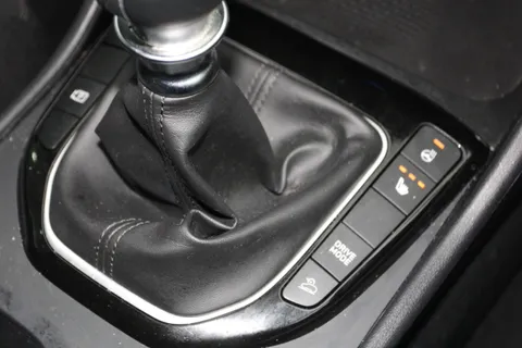 RA21MVN Hyundai Tucson 1.6 TGDi Premium 5dr 2WD Thumbnail #26