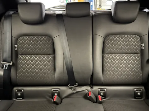 DV25LHG Nissan Juke 1.0 DiG-T N-Connecta 5dr Thumbnail #18