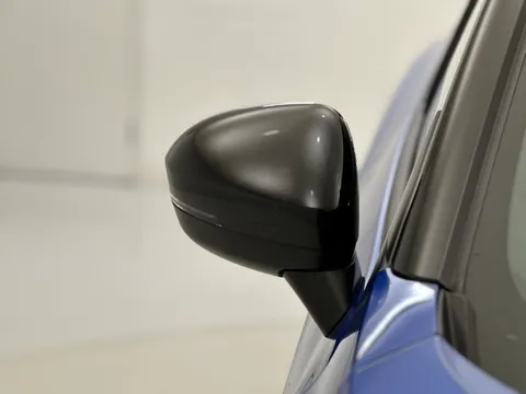 DV25LHG Nissan Juke 1.0 DiG-T N-Connecta 5dr Thumbnail #30