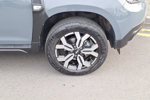 BV24XST Dacia Duster 1.3 TCe 130 Journey 5dr Thumbnail #5