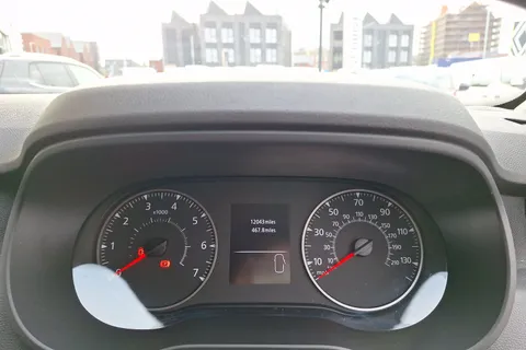 BV24XST Dacia Duster 1.3 TCe 130 Journey 5dr Thumbnail #12