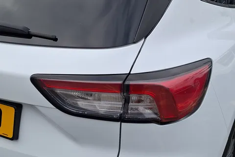 BK21ZCO Ford Kuga 1.5 EcoBlue Titanium Edition 5dr Thumbnail #33