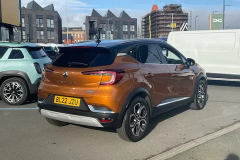 BL22JZU Renault Captur 1.6 E-TECH Hybrid 145 SE Edition 5dr Auto Thumbnail #19