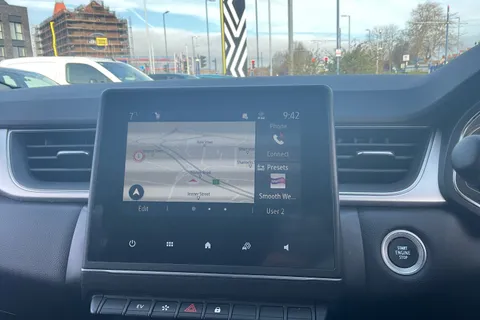 BL22JZU Renault Captur 1.6 E-TECH Hybrid 145 SE Edition 5dr Auto Thumbnail #25