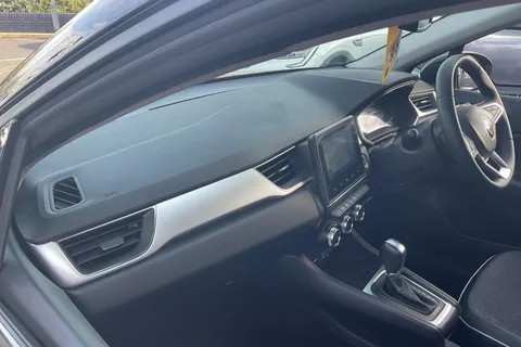 BL22JZU Renault Captur 1.6 E-TECH Hybrid 145 SE Edition 5dr Auto Thumbnail #41