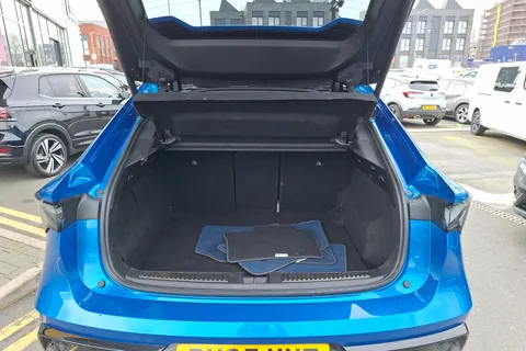 DU25VVE Renault Rafale E-Tech FHEV Techno Esprit Alpine 5dr Auto 4C Thumbnail #27