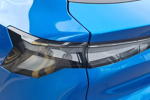 DU25VVE Renault Rafale E-Tech FHEV Techno Esprit Alpine 5dr Auto 4C Thumbnail #29