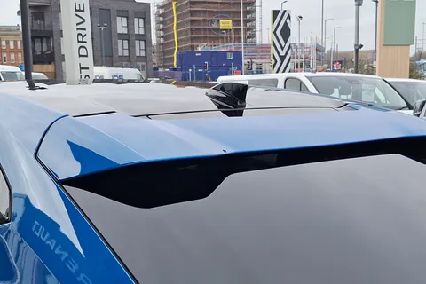 DU25VVE Renault Rafale E-Tech FHEV Techno Esprit Alpine 5dr Auto 4C Thumbnail #30