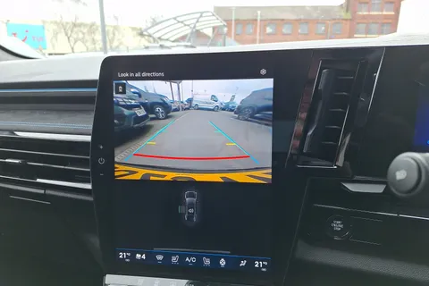 DU25VVE Renault Rafale E-Tech FHEV Techno Esprit Alpine 5dr Auto 4C Thumbnail #36