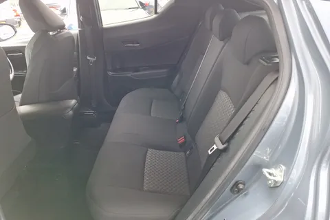 MH22KFN Toyota C-HR 1.8 Hybrid Design 5dr CVT Thumbnail #10