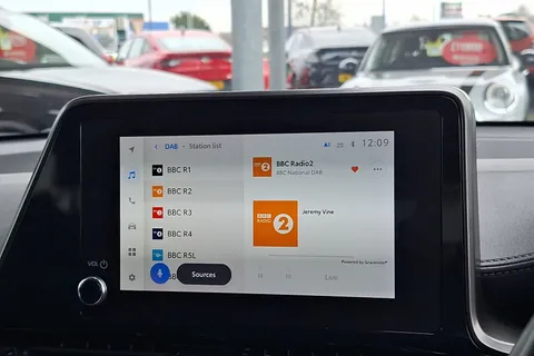 MH22KFN Toyota C-HR 1.8 Hybrid Design 5dr CVT Thumbnail #18