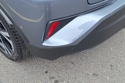 MH22KFN Toyota C-HR 1.8 Hybrid Design 5dr CVT Thumbnail #28