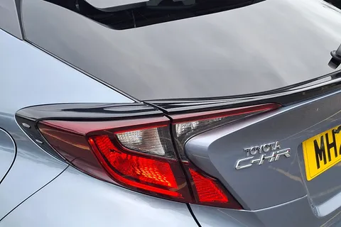 MH22KFN Toyota C-HR 1.8 Hybrid Design 5dr CVT Thumbnail #29