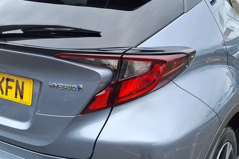 MH22KFN Toyota C-HR 1.8 Hybrid Design 5dr CVT Thumbnail #33