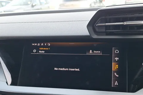 RF72XCA Audi A3 35 TFSI S Line 5dr Thumbnail #38