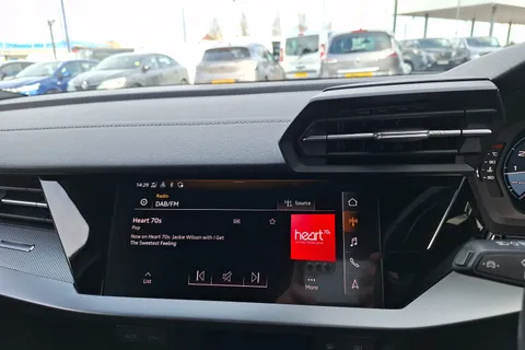 RF72XCA Audi A3 35 TFSI S Line 5dr Thumbnail #40