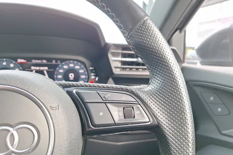 RF72XCA Audi A3 35 TFSI S Line 5dr Thumbnail #34