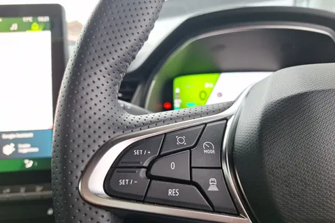 HN25WUY Renault Symbioz 1.6 E-Tech FHEV 145 Techno 5dr Auto Thumbnail #17